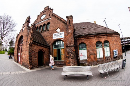 bahnhof-neustadt-902-(c)-wenzel-oschington.jpg